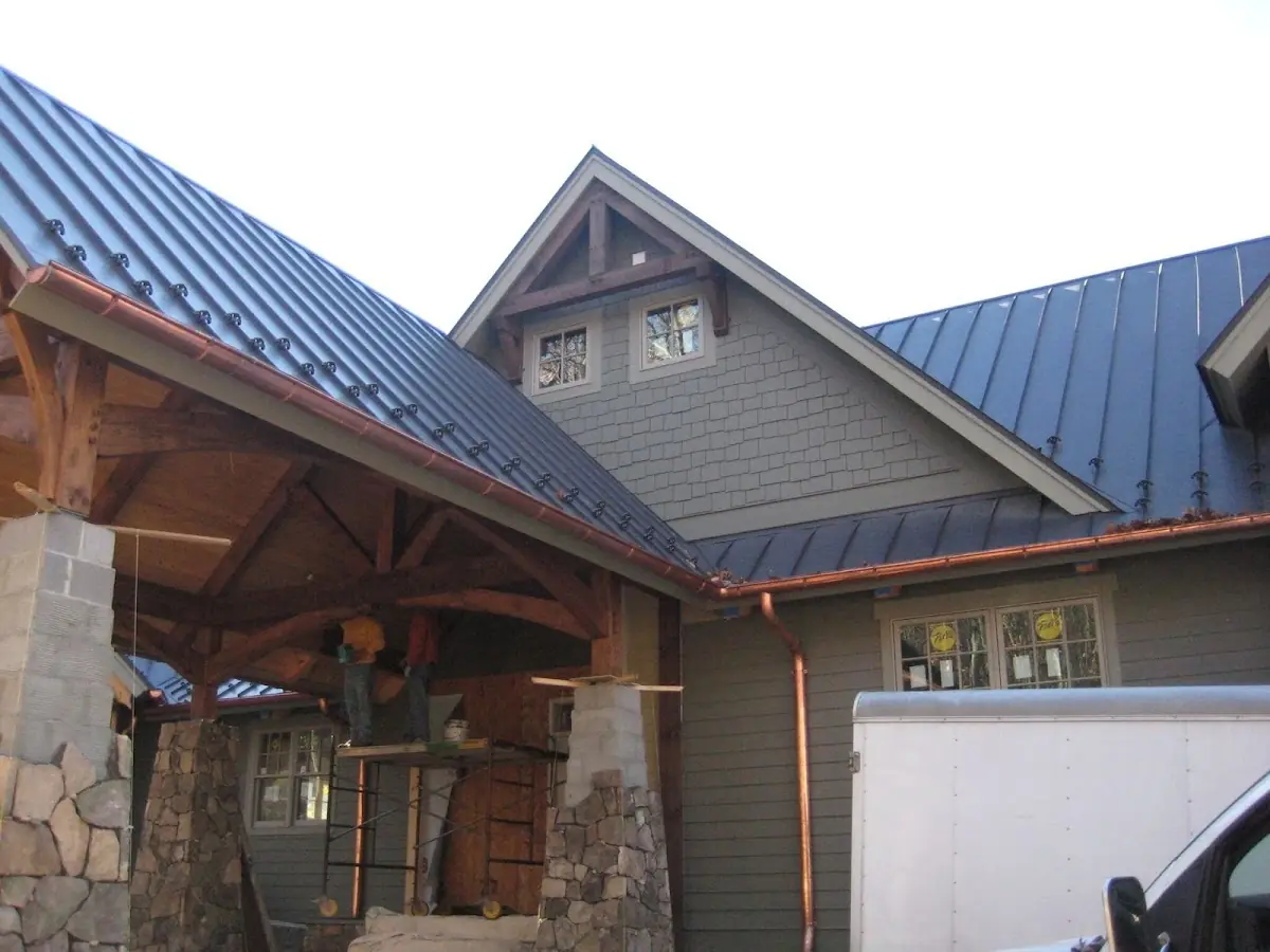 Craftsman Roofing team delivering quality roofing work in Spring Meadow Estates